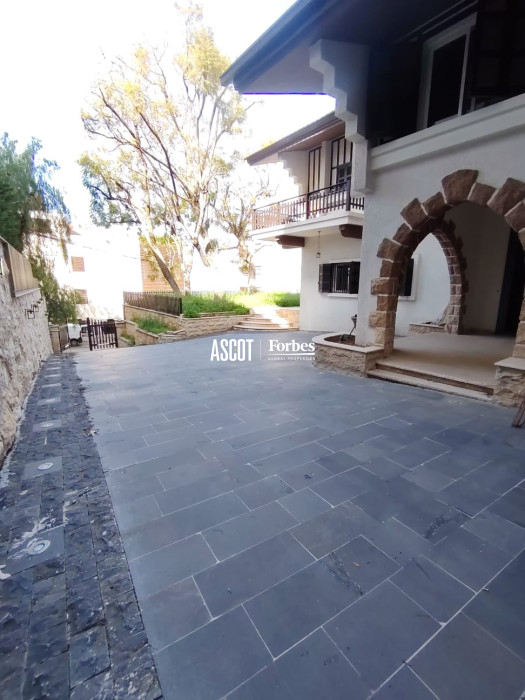 Prime location Villa for sale in Rabieh