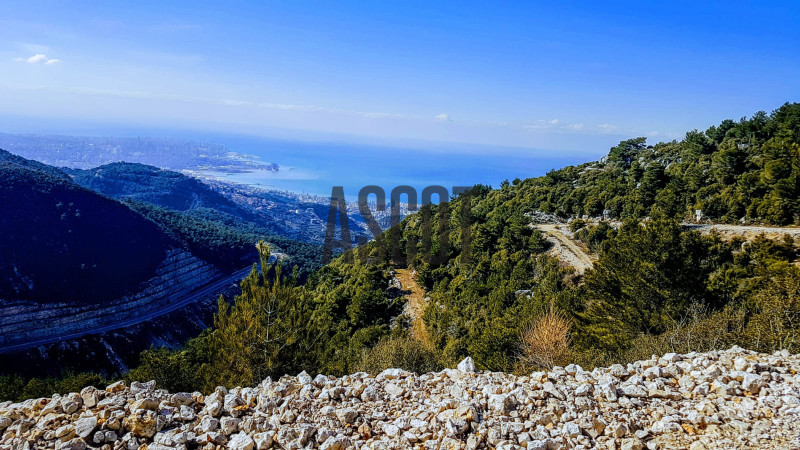 Land in Daher El Souwan with open view
