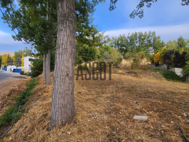 Exceptional land for sale in Faqra Club