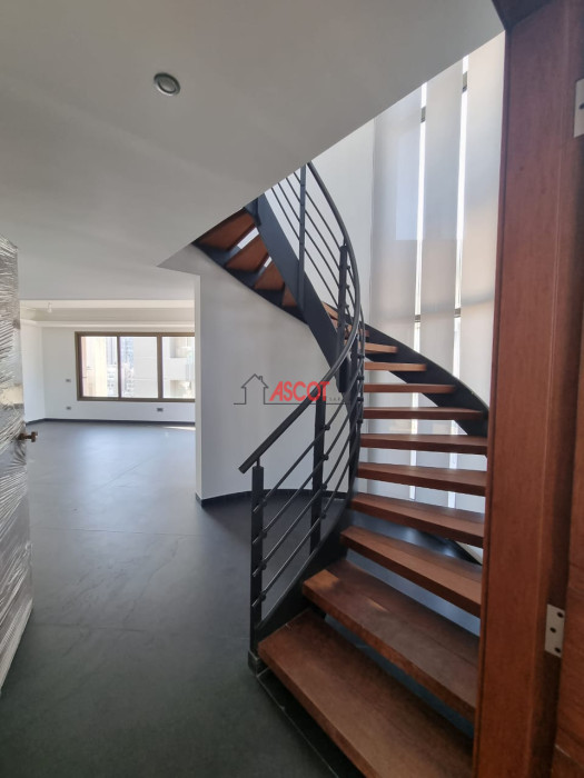 Two bedrooms Duplex for Sale in Achrafieh 