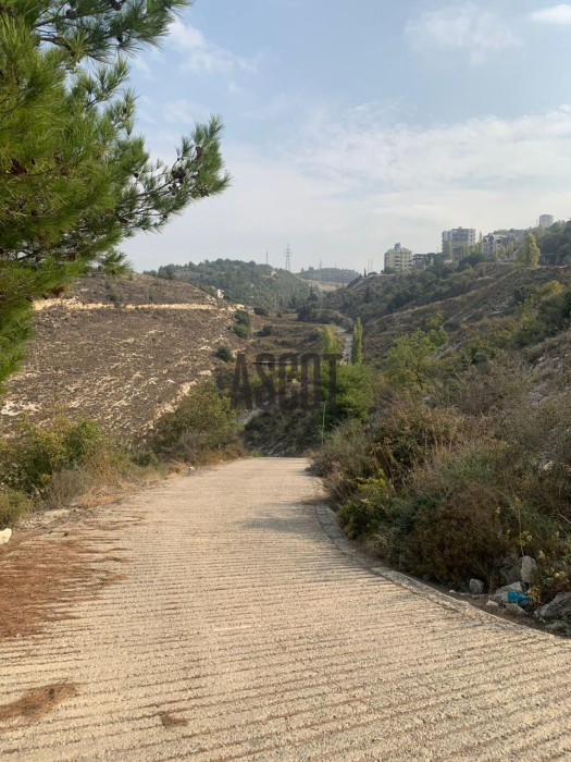 Special land for sale in Halat 