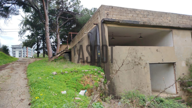 Industrial land for sale in Mkalles