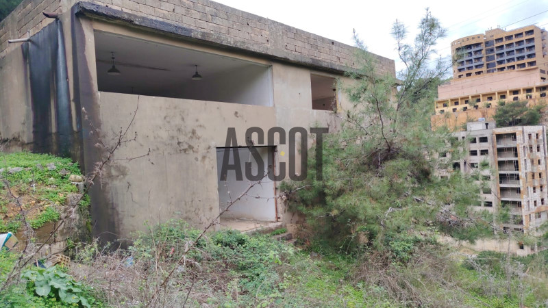 Industrial land for sale in Mkalles