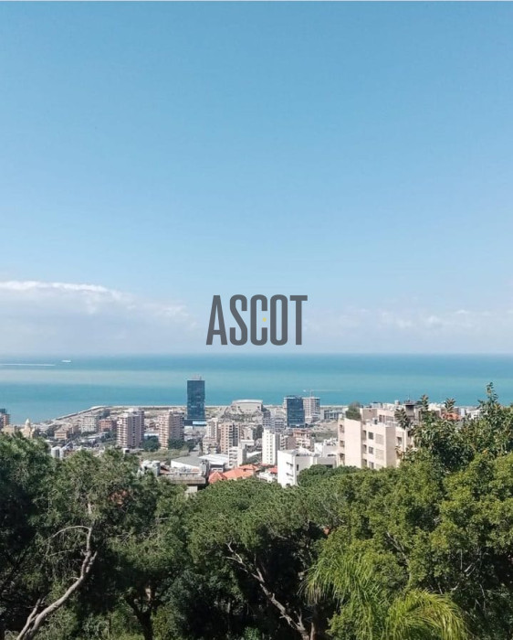 Exceptional land with villa for sale in Rabieh