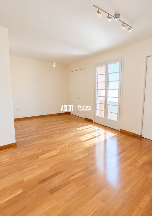Apartment for sale in Saifi village