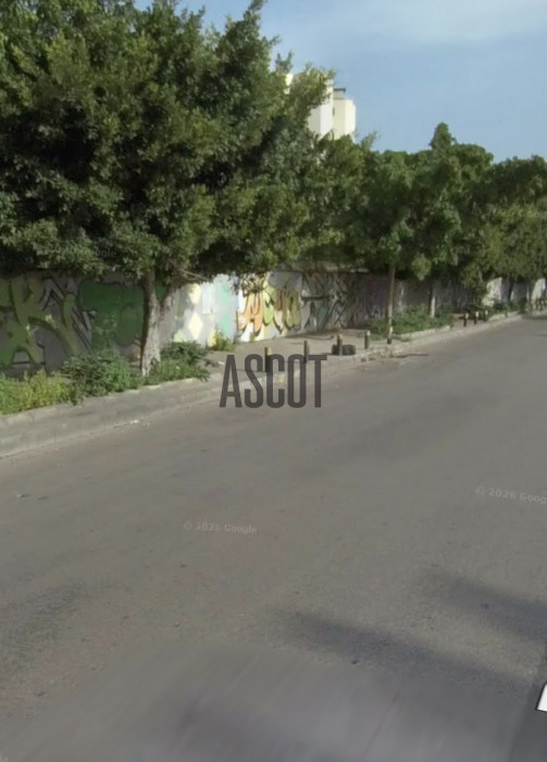 Land for sale in Corniche el Naher