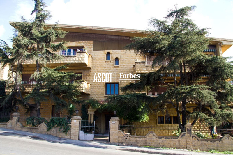 Prime location Villa in Rabieh