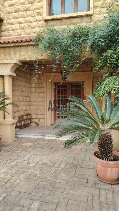 Prime location Villa in Rabieh