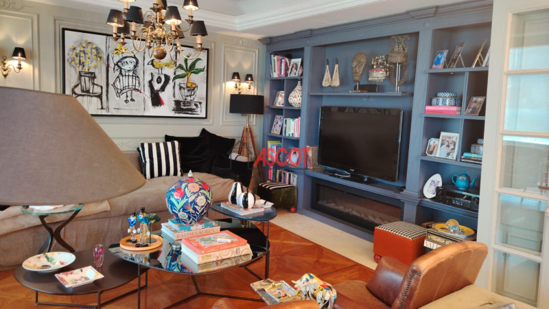 Decorated apartment for Sale in Mathaf facing Military court