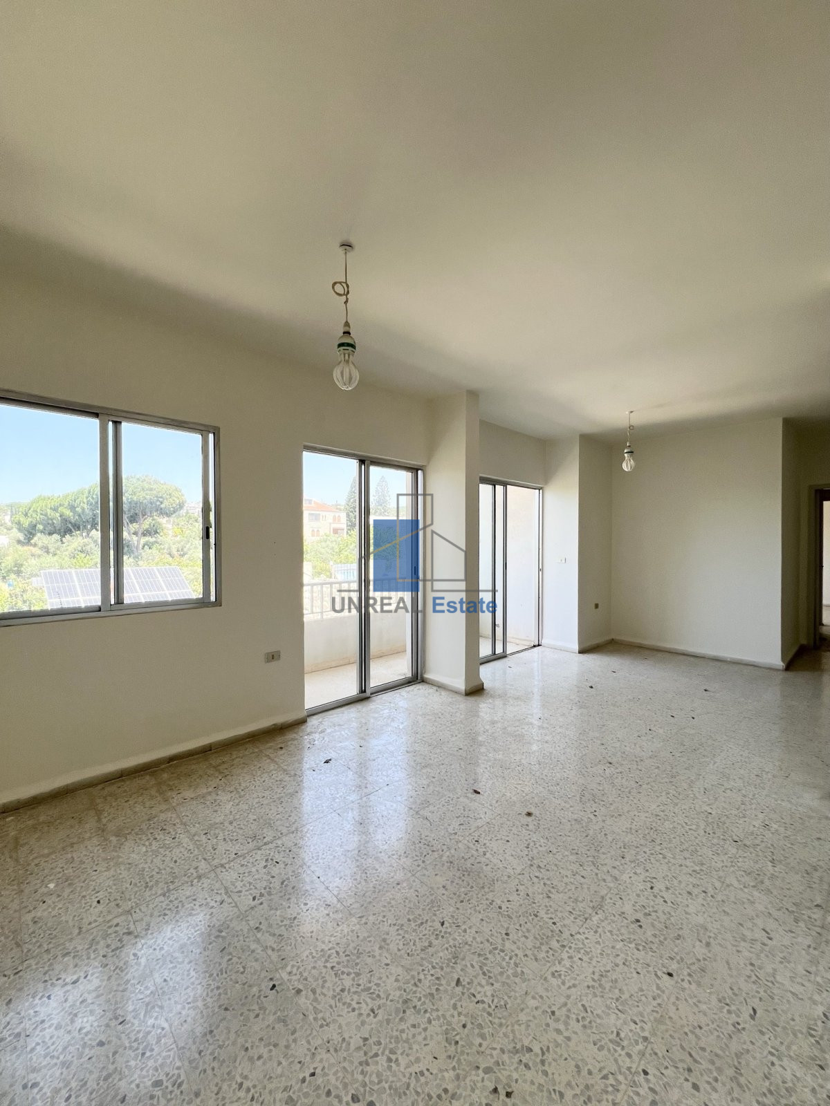 Apartment For Sale in Amchit