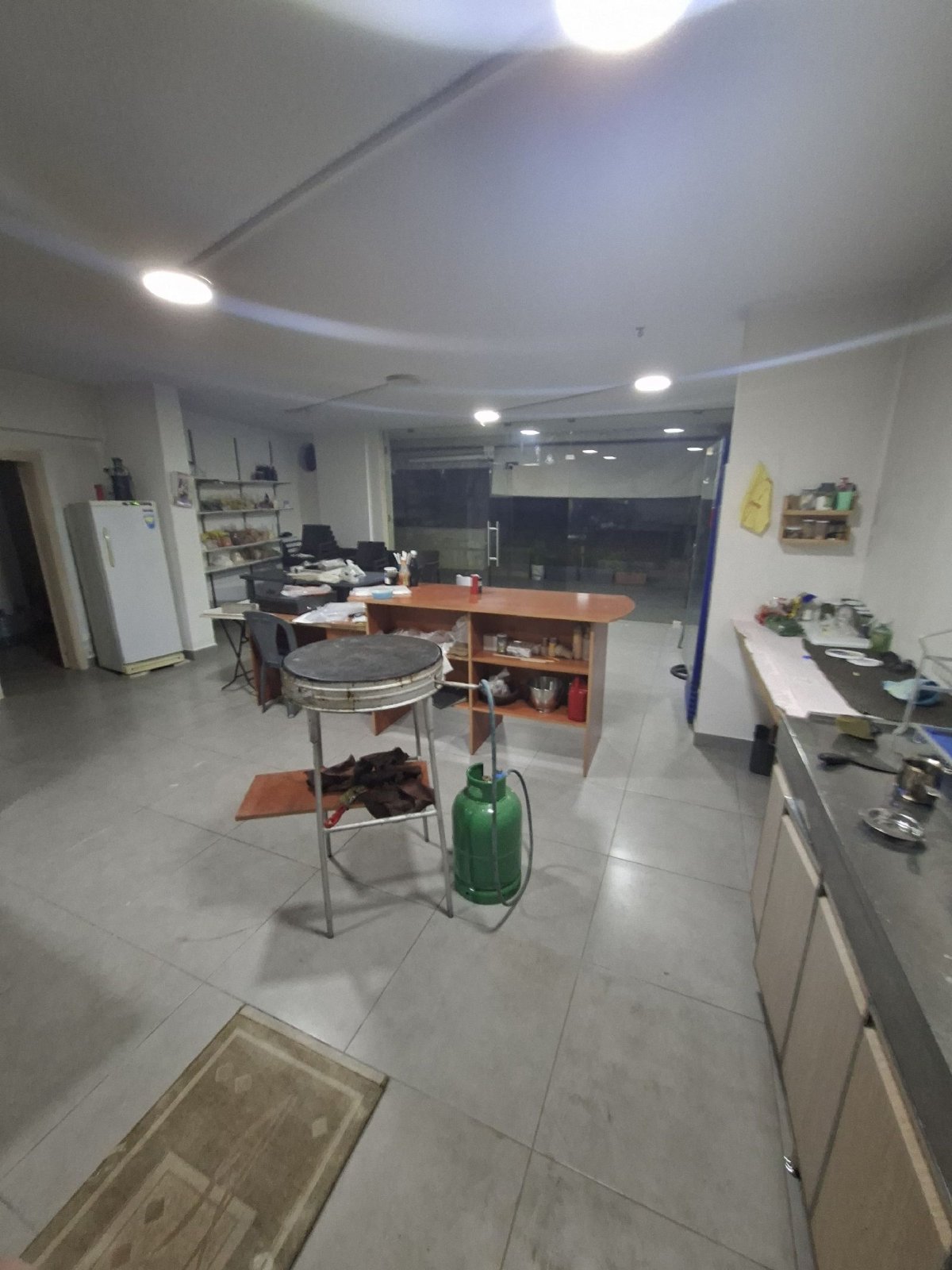 ✨ Shop for Rent in Kleiaat ✨