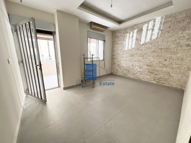 Apartment For Sale In Ballouneh