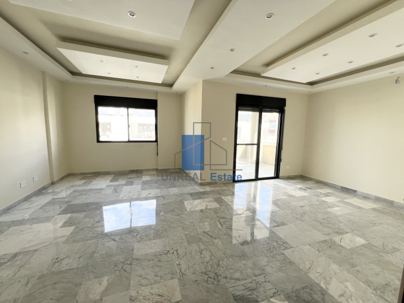 Apartment For Sale In Adonis