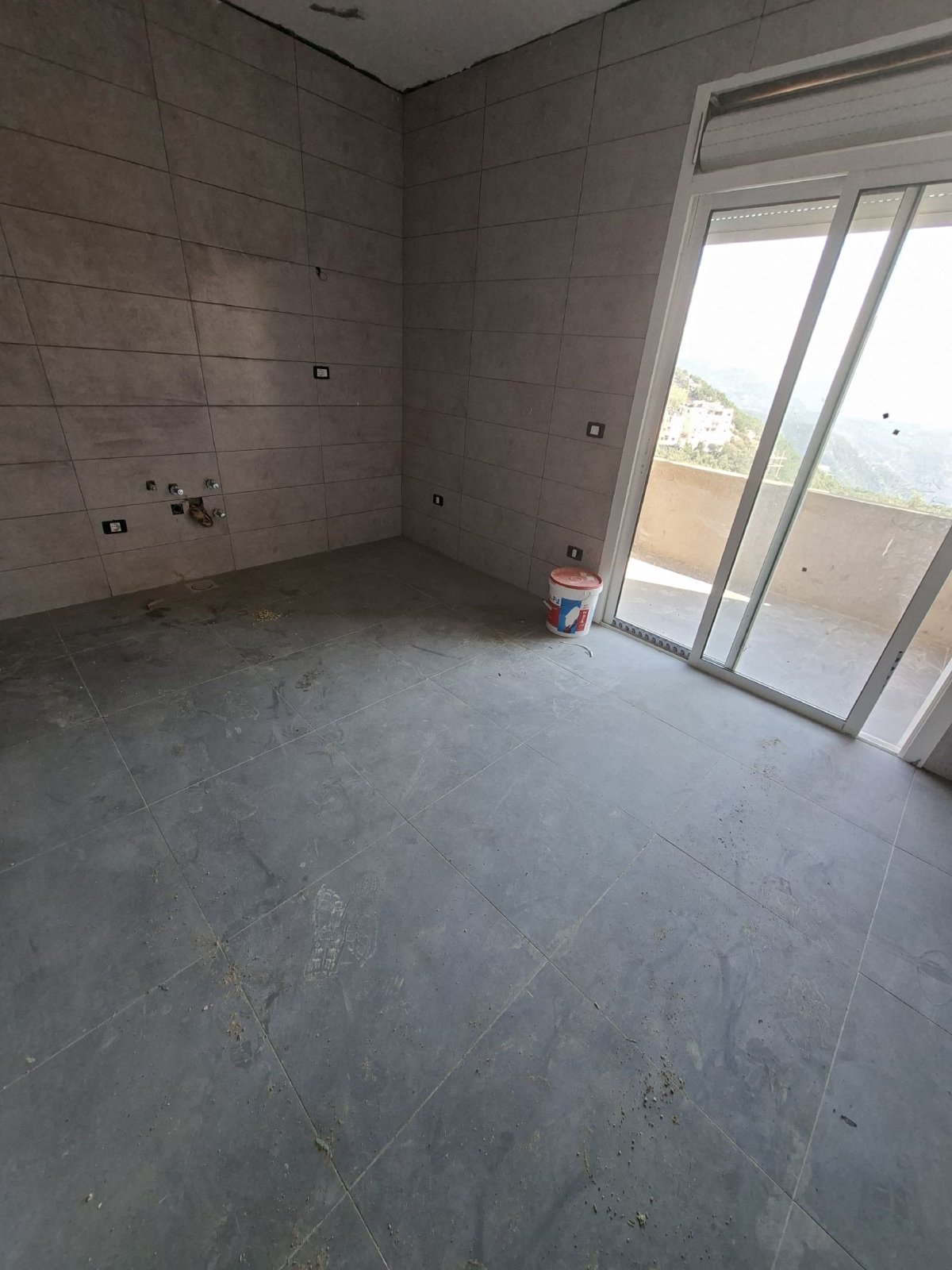 ✨ Brand New Apartment for Sale in Kleiaat ✨