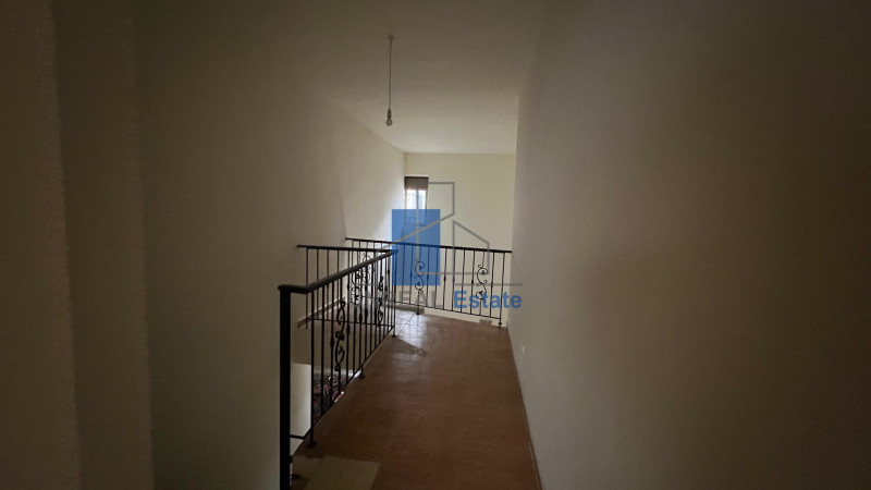 Duplex in Adonis with ESKEN