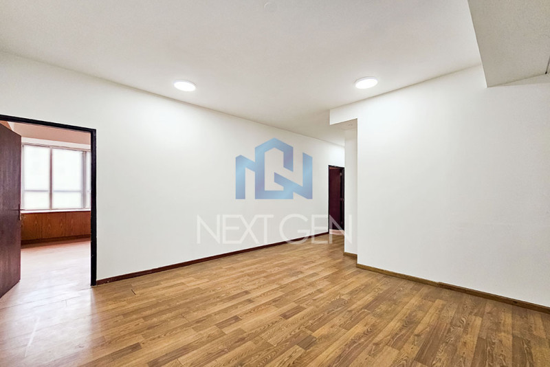 Office for Rent in Saifi 