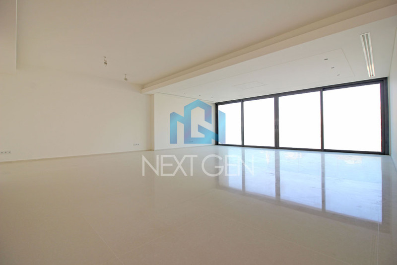 Apartment for Sale in Ain Tineh