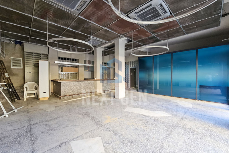 Retail For Rent in Mar Mikhael 
