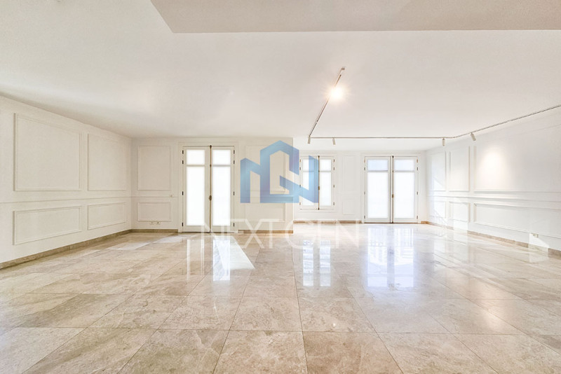 Apartment for Sale in Downtown