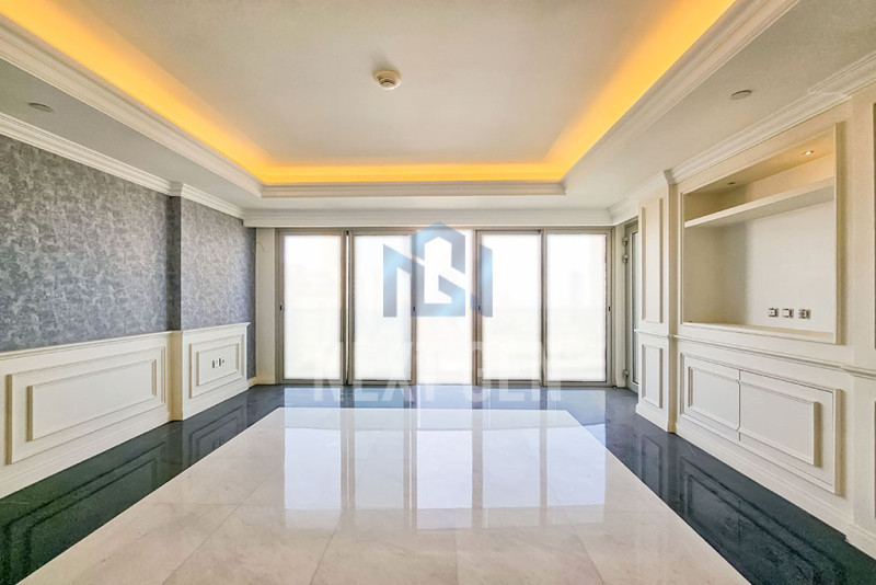 Apartment for Rent in Downtown