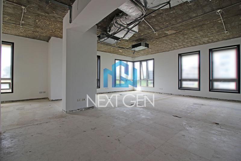 Office for rent in Achrafieh 