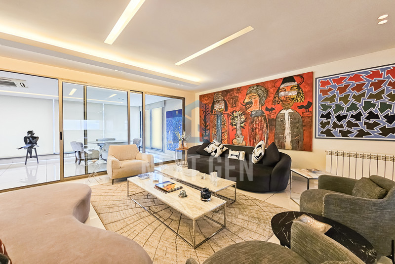 Apartment for Sale in Ras Beirut