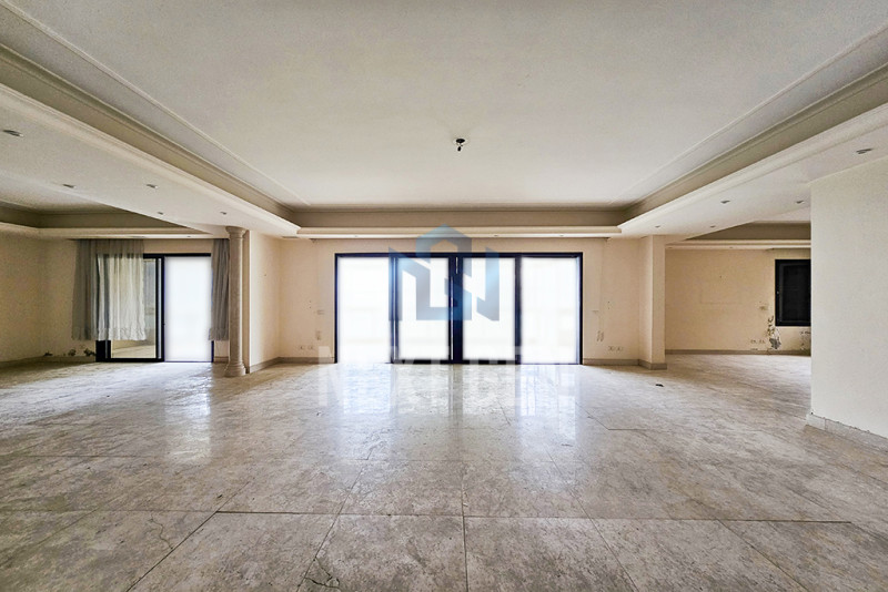 Apartment for Sale in Ain al-Tineh