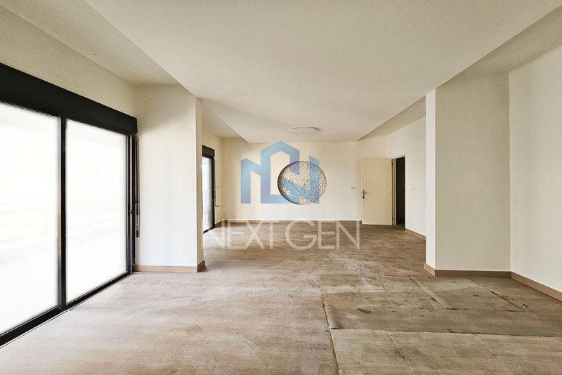 Office for rent in Achafieh 
