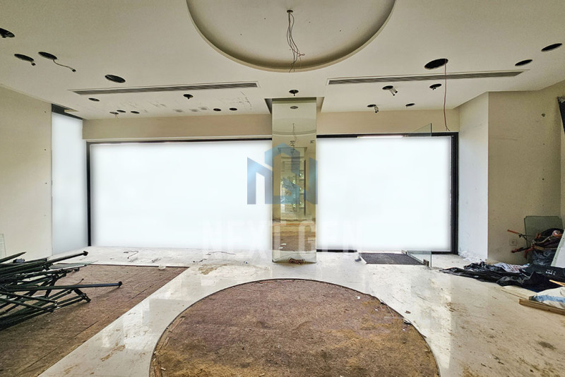 Retail for Rent in Downtown 