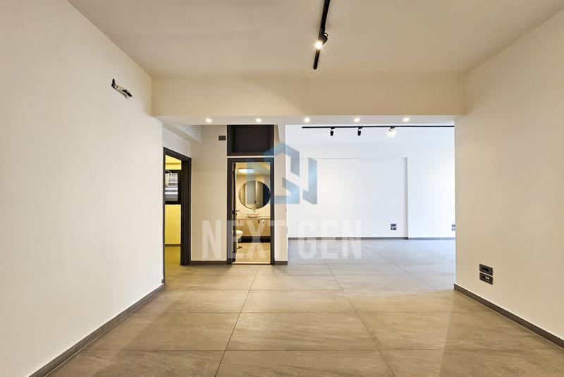 Office for rent in Badaro 