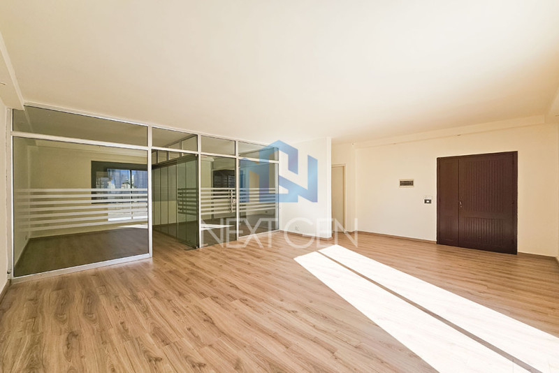 Office for rent in Achrafieh 