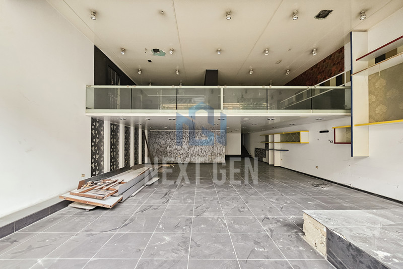 Showroom for rent in Downtown 