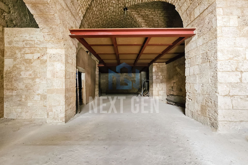 Retail for sale in Downtown 