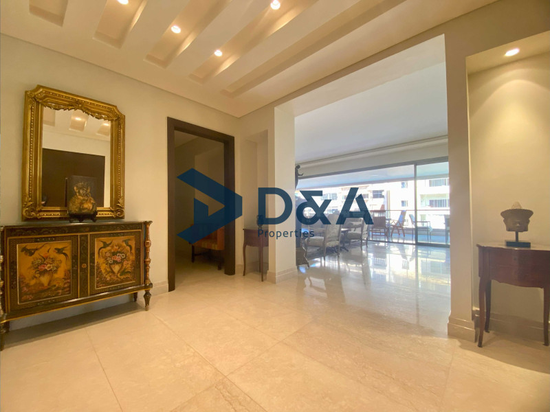 Prestigious Location | Classic Furniture | Sky Lounge