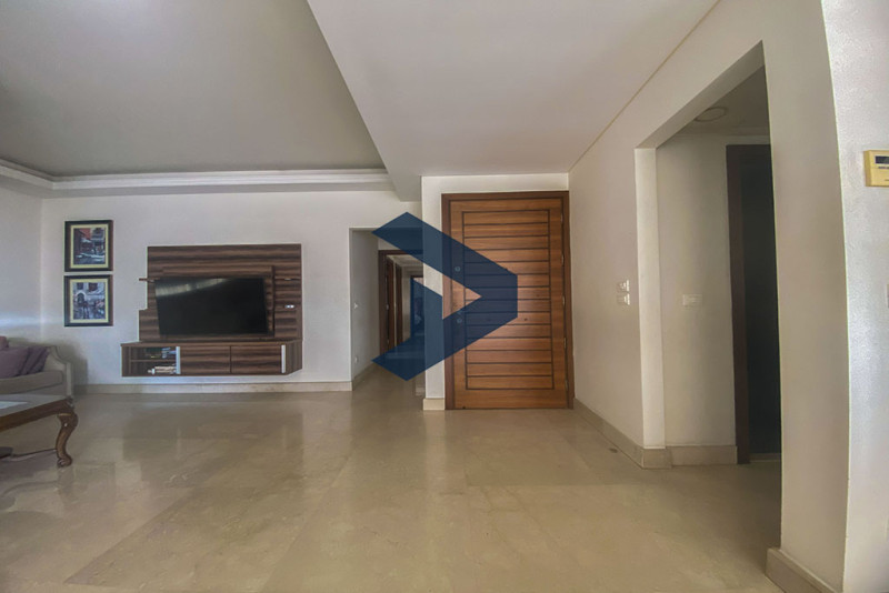High Floor | Cozy Apartment | Prime Location