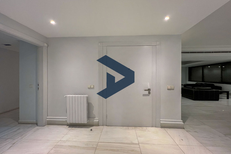 Spacious Apartment | Fully Renovated | Prime Location 