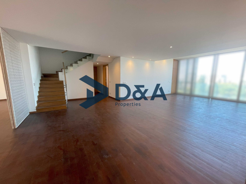 Duplex Sea View | Prime Location | Open area view 