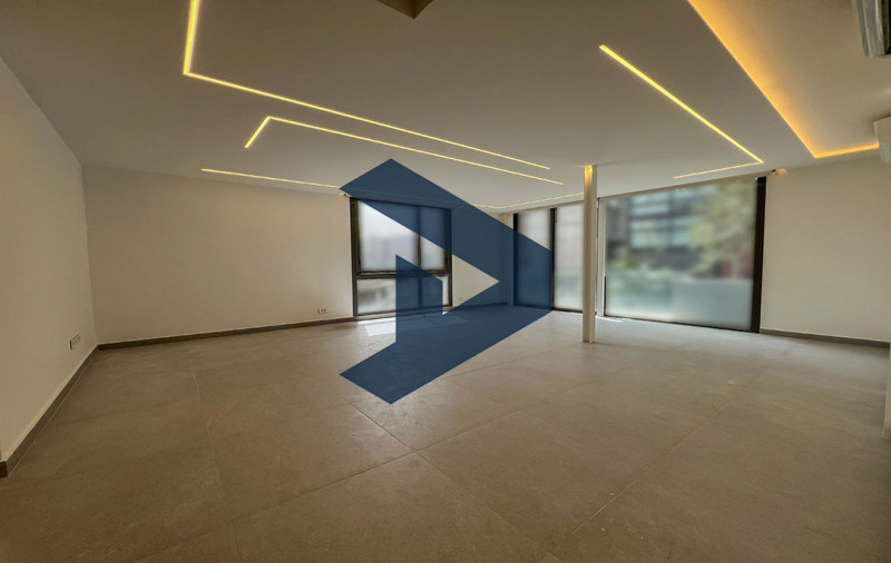 Brand New Apartment I Gym & Pool I Prime Location 