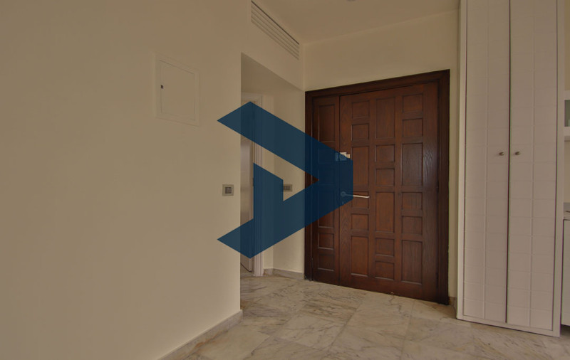 High Floor | Prime Location | Luminous 