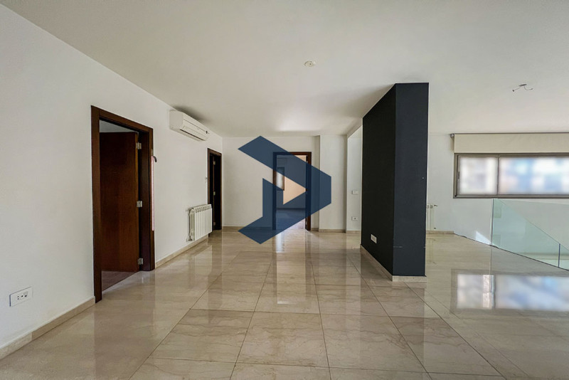 Duplex Apartment I Prime Location I Walking Distance To schools 