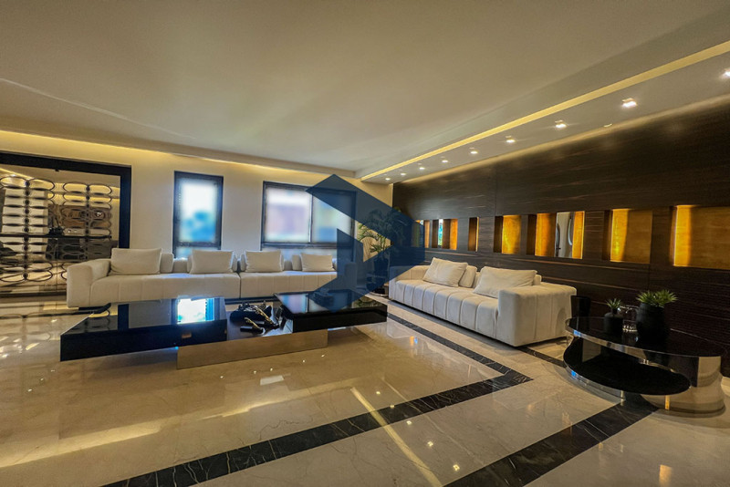  Fully Renovated I Furnished I Prime location 