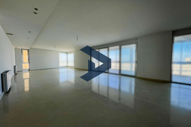Seafront Luxury | Beautiful Space | Open View 
