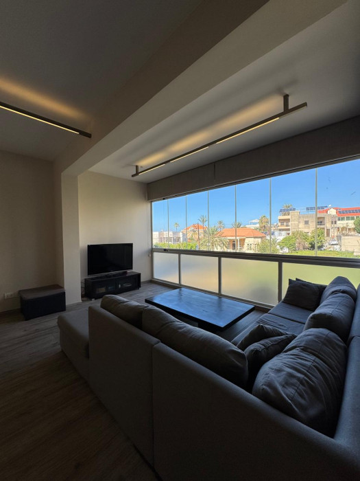 Beachside Apartment For Rent - Jbeil