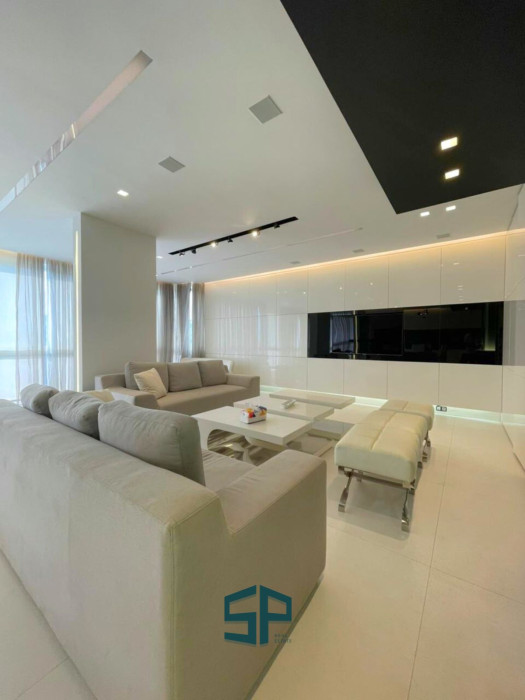 high end apartment for rent