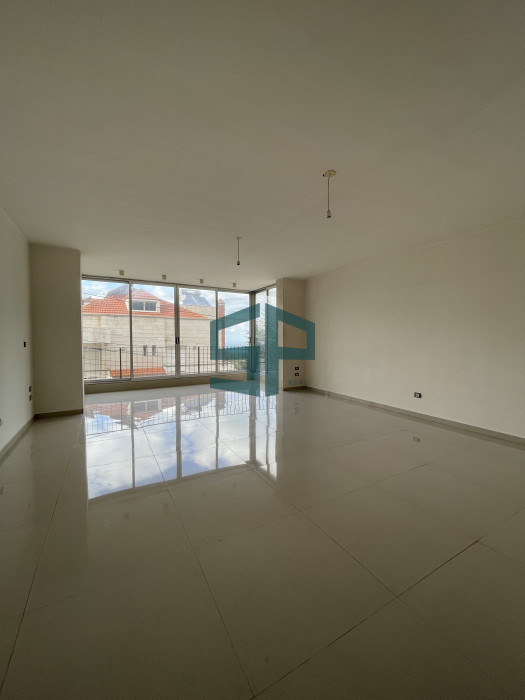 An exceptional apartment with terrace in beit el kiko