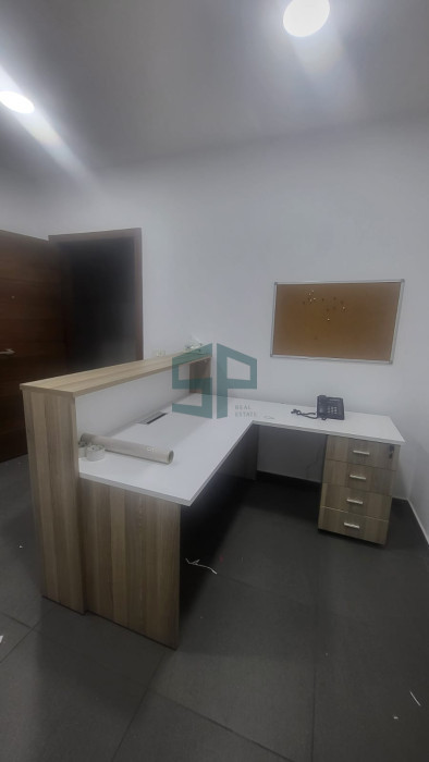 Office for sale in Horch Tabet