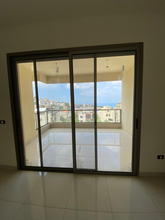 Apartment for sale in Mazraat Yachouh