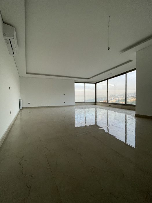 apartment for rent in Ain Aar