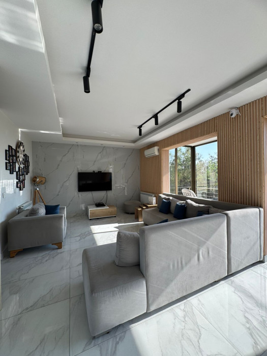 Fully decorated apartment with terrace in rabweh