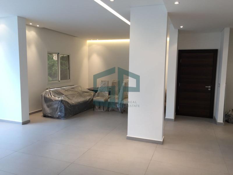 Apartment For Sale In Horch Tabet